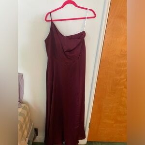 NEW One Shoulder Maroon Bridesmaid Dress with pockets, Size 16